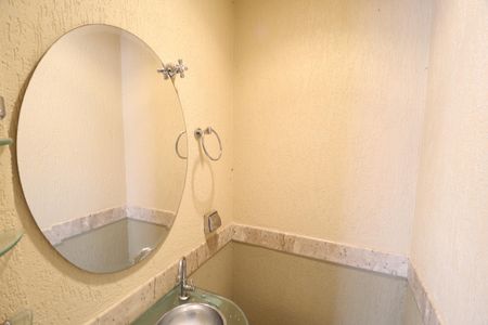 Apartamento para alugar com 122m², 4 quartos e 2 vagasLavabo