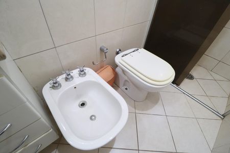 Apartamento para alugar com 122m², 4 quartos e 2 vagasBanheiro da Suíte
