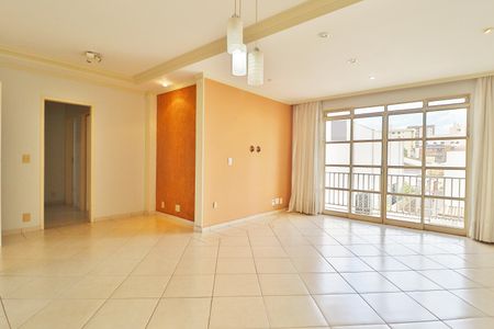 Sala de apartamento para alugar com 4 quartos, 122m² em Saraiva, Uberlândia