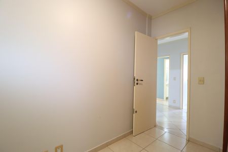 Apartamento para alugar com 122m², 4 quartos e 2 vagasQuarto 2