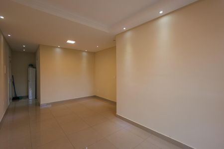 Apartamento para alugar com 82m², 3 quartos e 2 vagas Apartamento para alugar com 82m², 3 quartos e 2 vagasSala