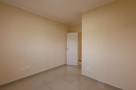 Apartamento para alugar com 82m², 3 quartos e 2 vagas Apartamento para alugar com 82m², 3 quartos e 2 vagasSuíte