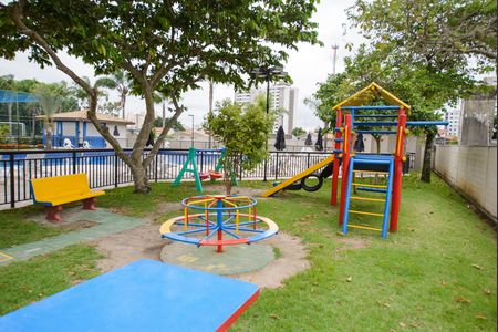 Apartamento para alugar com 82m², 3 quartos e 2 vagas Apartamento para alugar com 82m², 3 quartos e 2 vagasÁrea comum - Playground