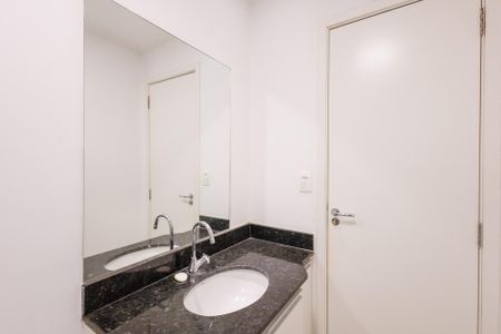 Apartamento para alugar com 82m², 3 quartos e 2 vagas Apartamento para alugar com 82m², 3 quartos e 2 vagasBanheiro (Corredor)