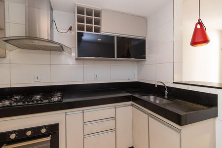 Apartamento para alugar com 77m², 2 quartos e 1 vaga Apartamento para alugar com 77m², 2 quartos e 1 vagaCozinha
