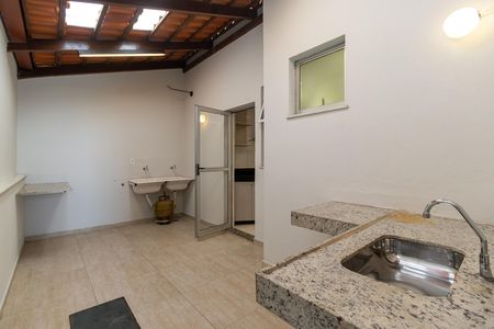 Apartamento para alugar com 77m², 2 quartos e 1 vaga Apartamento para alugar com 77m², 2 quartos e 1 vagaÁrea de Serviço