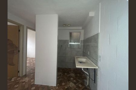 Apartamento à venda com 40m², 2 quartos e 1 vaga Apartamento à venda com 40m², 2 quartos e 1 vagaCozinha e Área de Serviço