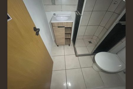 Apartamento à venda com 40m², 2 quartos e 1 vaga Apartamento à venda com 40m², 2 quartos e 1 vagaBanheiro
