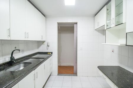 Apartamento à venda com 67m², 2 quartos e 1 vagaCozinha