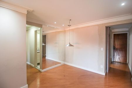Apartamento à venda com 67m², 2 quartos e 1 vagaSala