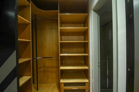 Apartamento à venda com 67m², 2 quartos e 1 vagaCloset da suíte