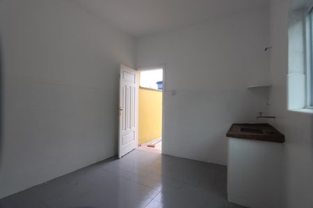 Apartamento para alugar com 84m², 2 quartos e sem vagaCozinha