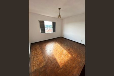 Foto 01 de casa à venda com 3 quartos, 220m² em Jardim Ana Maria, São Paulo