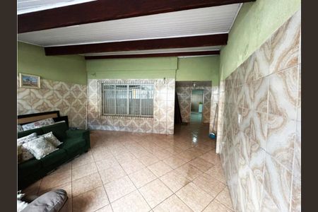 Foto 01 de casa à venda com 3 quartos, 220m² em Jardim Ana Maria, São Paulo