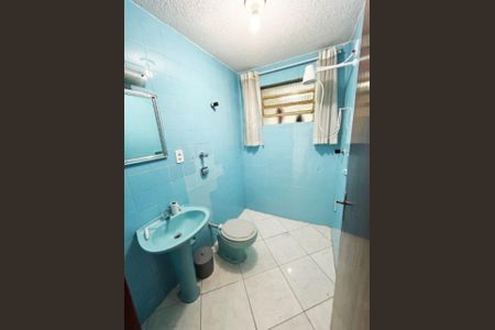 Casa à venda com 220m², 3 quartos e 2 vagas Casa à venda com 220m², 3 quartos e 2 vagasFoto 01