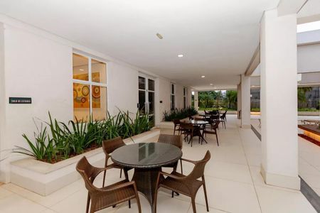 Apartamento à venda com 92m², 2 quartos e 2 vagas