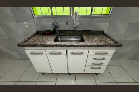 Cozinha de casa para alugar com 1 quarto, 40m² em Vila Metalúrgica, Santo André