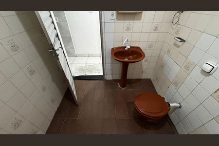 Casa para alugar com 40m², 1 quarto e sem vaga Casa para alugar com 40m², 1 quarto e sem vagaBanheiro
