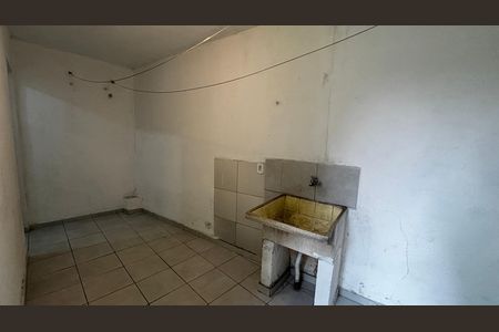 Casa para alugar com 40m², 1 quarto e sem vaga Casa para alugar com 40m², 1 quarto e sem vagaÁrea de Serviço