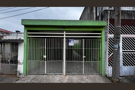 Casa para alugar com 40m², 1 quarto e sem vaga Casa para alugar com 40m², 1 quarto e sem vagaFachada