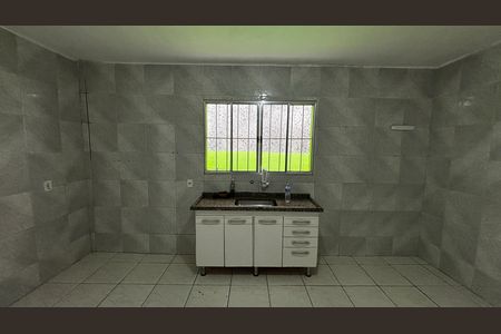 Casa para alugar com 40m², 1 quarto e sem vaga Casa para alugar com 40m², 1 quarto e sem vagaCozinha
