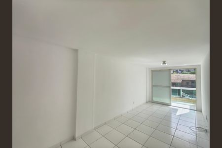 Apartamento à venda com 60m², 2 quartos e 1 vaga