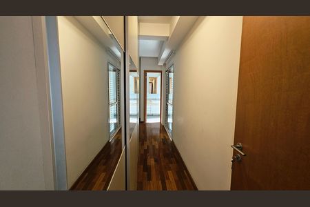 Apartamento à venda com 158m², 3 quartos e 3 vagas