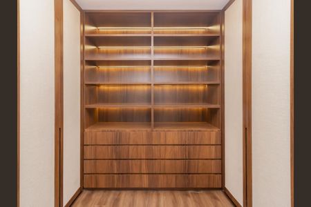 Apartamento à venda com 3 quartos, 196m² em Chácara Santo Antônio (Zona Sul), São Paulo