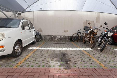 Apartamento à venda com 52m², 2 quartos e 1 vaga Apartamento à venda com 52m², 2 quartos e 1 vagaGaragem