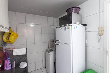 Apartamento à venda com 52m², 2 quartos e 1 vaga Apartamento à venda com 52m², 2 quartos e 1 vagaCozinha e Área de Serviço