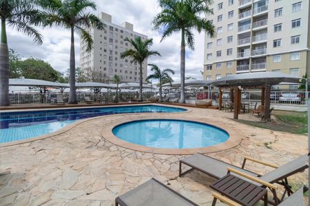 Apartamento à venda com 52m², 2 quartos e 1 vaga Apartamento à venda com 52m², 2 quartos e 1 vagaÁrea comum - Piscina