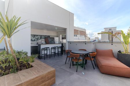 Studio para alugar com 30m², 1 quarto e sem vaga Studio para alugar com 30m², 1 quarto e sem vagaBar