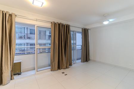 Studio para alugar com 30m², 1 quarto e sem vaga Studio para alugar com 30m², 1 quarto e sem vagaStudio