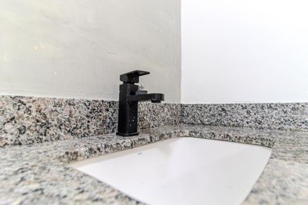 Studio para alugar com 30m², 1 quarto e sem vaga Studio para alugar com 30m², 1 quarto e sem vagaBanheiro