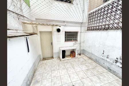 Casa à venda com 106m², 3 quartos e 1 vaga Casa à venda com 106m², 3 quartos e 1 vagaQuintal