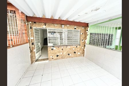 Garagem de casa à venda com 3 quartos, 106m² em Santana, São Paulo