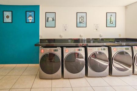 Apartamento para alugar com 2 quartos, 55m² em Parque Enseada, Guarujá