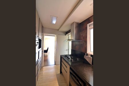 Apartamento à venda com 133m², 3 quartos e 2 vagasCozinha 