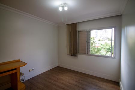 Apartamento para alugar com 156m², 4 quartos e 1 vaga Apartamento para alugar com 156m², 4 quartos e 1 vagaQuarto 1