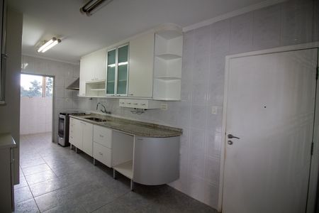 Apartamento para alugar com 156m², 4 quartos e 1 vaga Apartamento para alugar com 156m², 4 quartos e 1 vagaCozinha