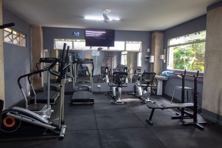 Apartamento para alugar com 156m², 4 quartos e 1 vaga Apartamento para alugar com 156m², 4 quartos e 1 vagaÁrea comum - Academia