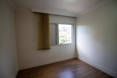 Apartamento para alugar com 156m², 4 quartos e 1 vaga Apartamento para alugar com 156m², 4 quartos e 1 vagaQuarto 1