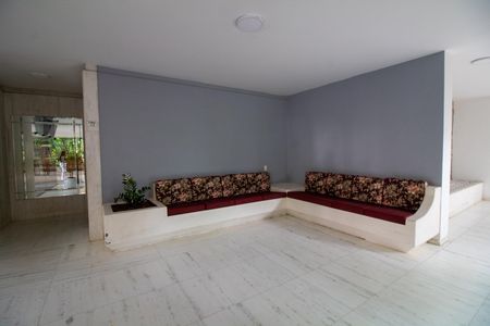 Apartamento para alugar com 156m², 4 quartos e 1 vaga Apartamento para alugar com 156m², 4 quartos e 1 vagaHall Social