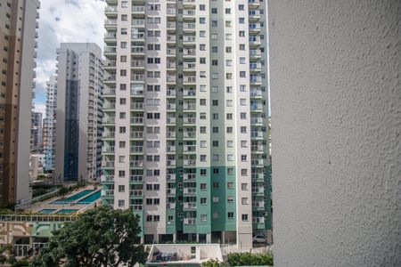 Apartamento para alugar com 50m², 2 quartos e 1 vaga Apartamento para alugar com 50m², 2 quartos e 1 vagaCozinha e Área de Serviço Vista