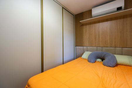 Casa de condomínio à venda com 156m², 3 quartos e 3 vagas Casa de condomínio à venda com 156m², 3 quartos e 3 vagasSuíte