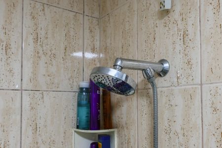 Casa de condomínio à venda com 156m², 3 quartos e 3 vagas Casa de condomínio à venda com 156m², 3 quartos e 3 vagasBanheiro da Suíte
