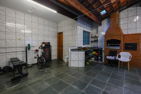 Casa de condomínio à venda com 156m², 3 quartos e 3 vagas Casa de condomínio à venda com 156m², 3 quartos e 3 vagasÁrea externa