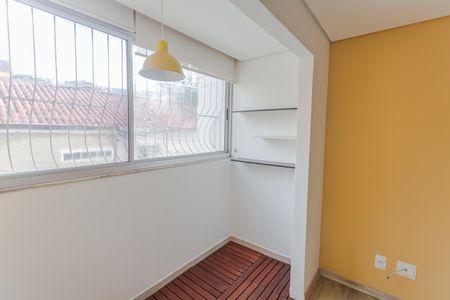 Apartamento para alugar com 75m², 3 quartos e 1 vaga Apartamento para alugar com 75m², 3 quartos e 1 vagaVaranda da Sala
