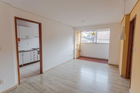 Apartamento para alugar com 75m², 3 quartos e 1 vaga Apartamento para alugar com 75m², 3 quartos e 1 vagaSala