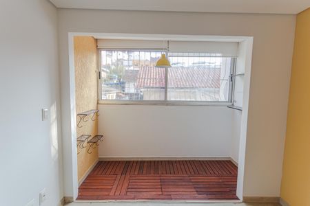 Apartamento para alugar com 75m², 3 quartos e 1 vaga Apartamento para alugar com 75m², 3 quartos e 1 vagaVaranda da Sala